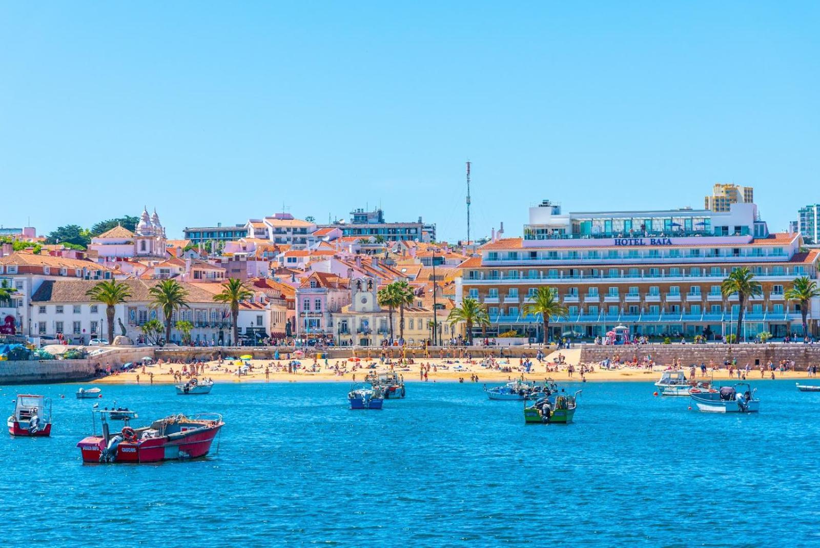 T2 Apartment -Cascais Center - 100M From Beach Exterior photo