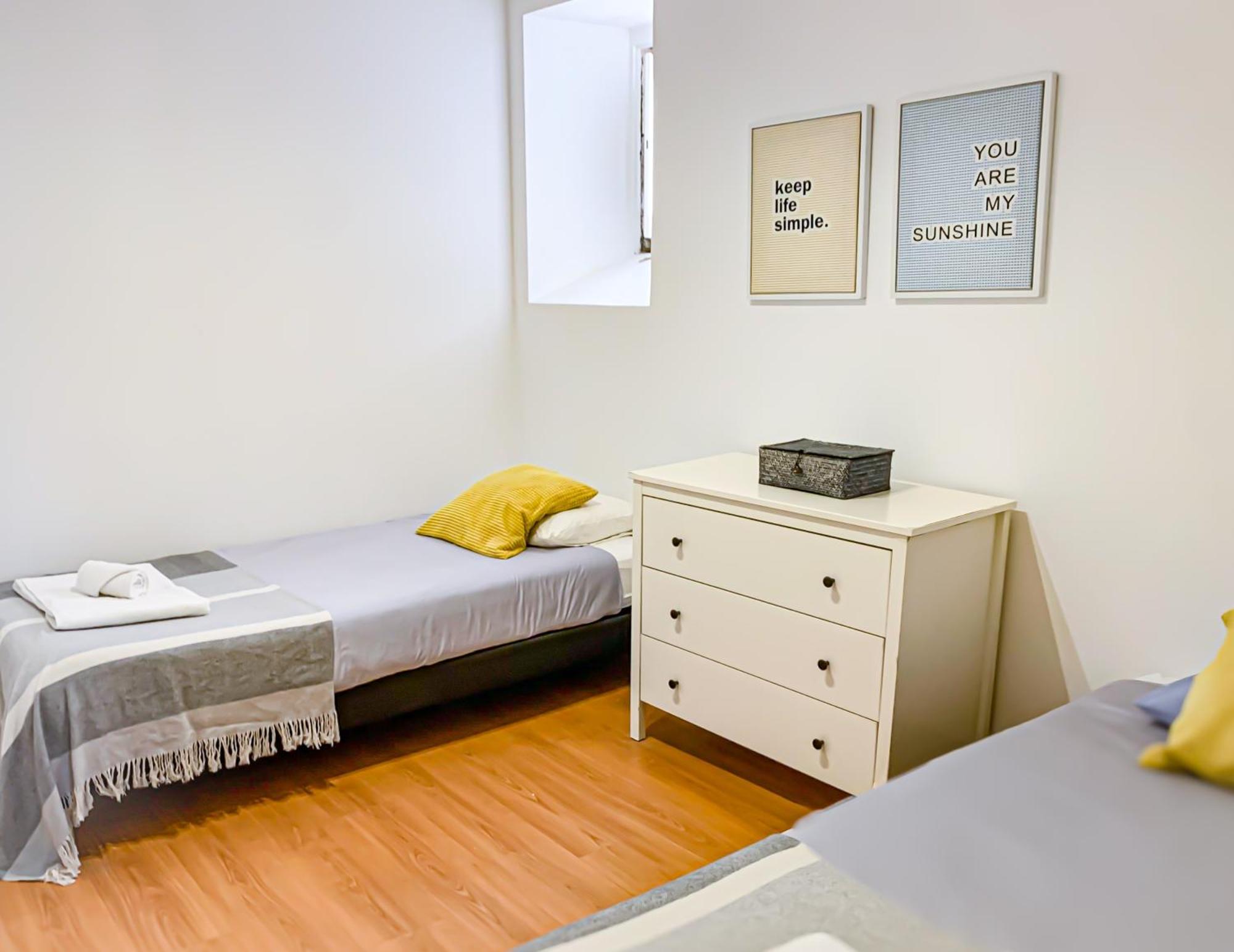 T2 Apartment -Cascais Center - 100M From Beach Exterior photo